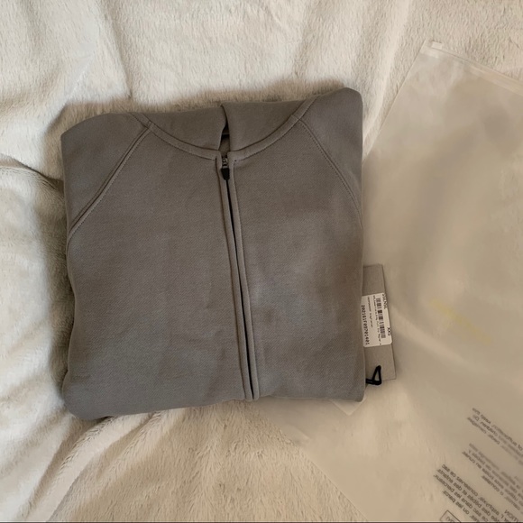 Fear of God Essentials Charcoal Zip-Up Hoodie - Picture 5 of 6